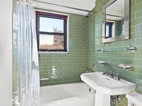201 West 21st Street 14F, New York NY 10011