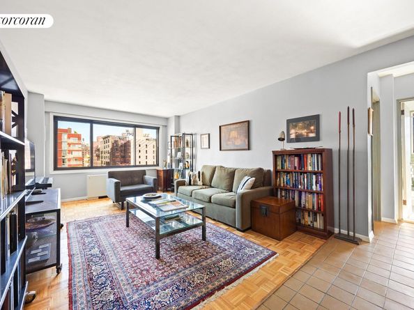 201 West 21st Street 14F, New York NY 10011