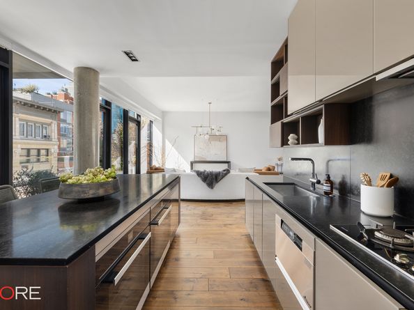 155 West 18th Street PH2, New York NY 10011