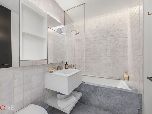 155 West 18th Street PH2, New York NY 10011