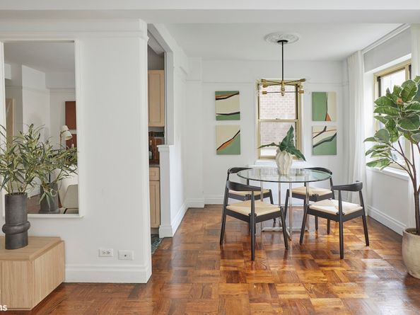 415 East 52nd Street 3EC, New York NY 10022