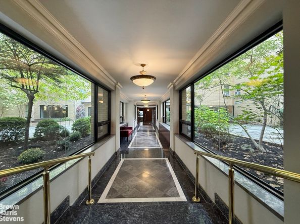415 East 52nd Street 3EC, New York NY 10022