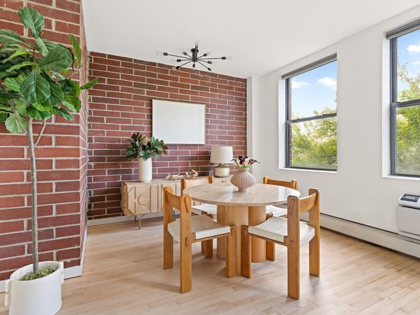 219 17th Street 4/A, Brooklyn NY 11215