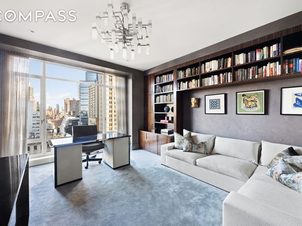 520 Park Avenue 18, New York NY 10065