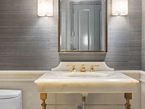 520 Park Avenue 18, New York NY 10065