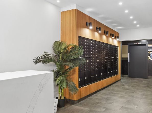 211 Thompson Street 3B, New York NY 10012