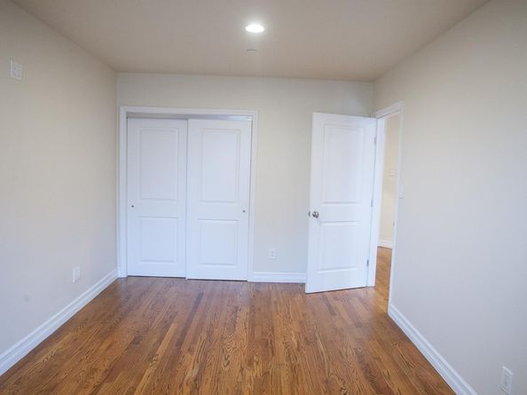 712 6th Avenue 4, Brooklyn NY 11215