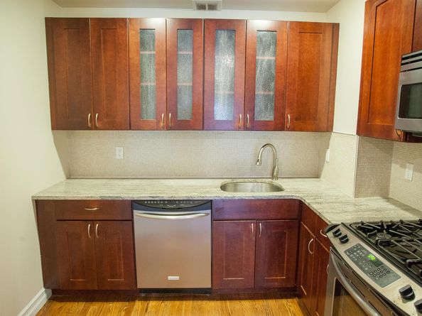 712 6th Avenue 4, Brooklyn NY 11215