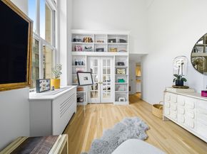 240 Centre Street 3J, New York NY 10013