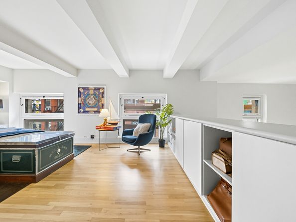 240 Centre Street 3J, New York NY 10013