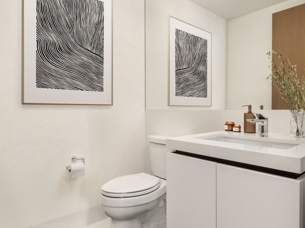 200 East 21st Street 12D, New York NY 10010