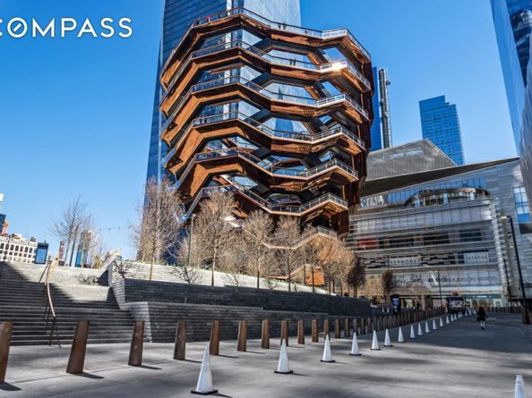 15 Hudson Yards 37G, New York NY 10001