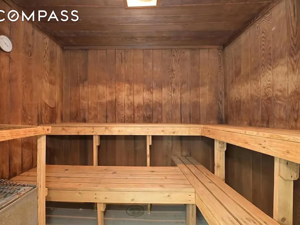 455 East 86th Street 8C, New York NY 10028