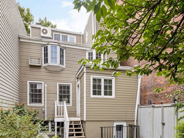 25 Middagh Street, Brooklyn NY 11201