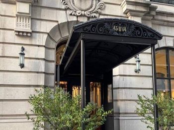 43 West 64th Street