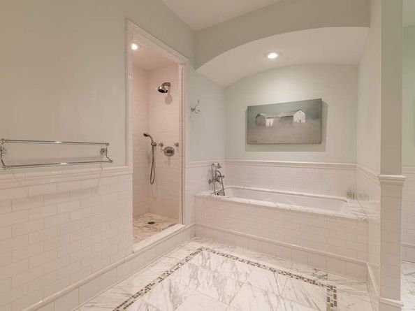 43 West 64th Street 4B, New York NY 10023