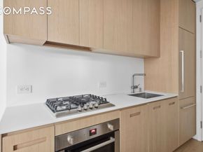 98 Front Street 9S, Brooklyn NY 11201