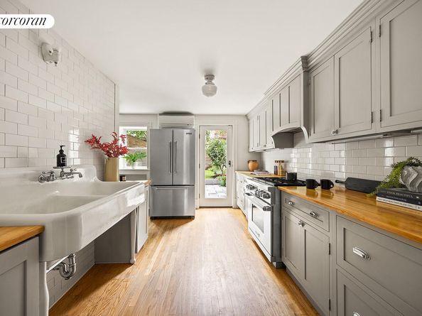 505 17th Street, Brooklyn NY 11215