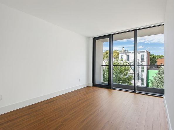 205 Freeman Street 2, Brooklyn NY 11222