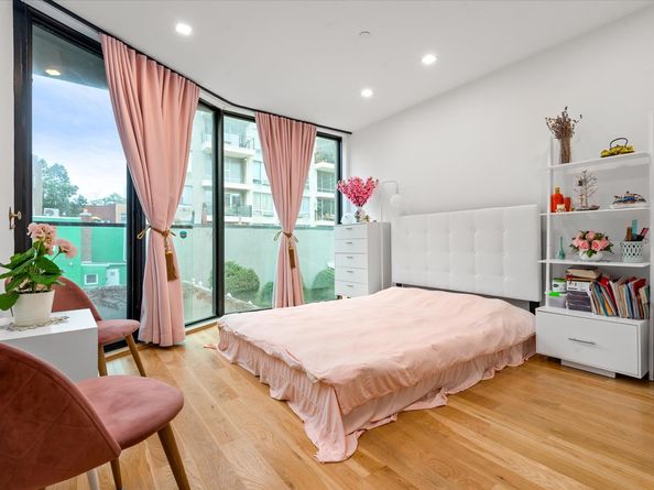 205 Freeman Street 2, Brooklyn NY 11222