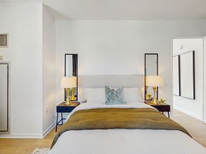 310 West 52nd Street UNIT17A, New York NY 10019