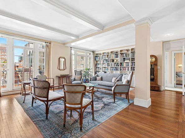 122 East 82nd Street 8AD, New York NY 10028