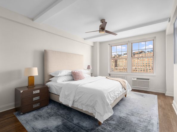 2 Horatio Street 15J, New York NY 10014
