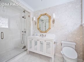 350 East 57th Street 15B, New York NY 10022