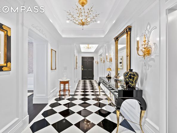 350 East 57th Street 15B, New York NY 10022