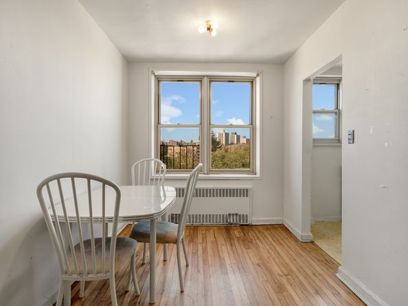 67-25 Clyde Street 7H, Queens NY 11375