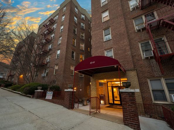 67-25 Clyde Street 7H, Queens NY 11375