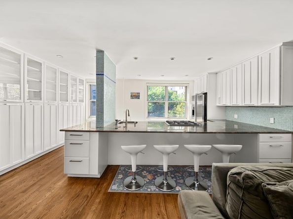 309 East 87th Street 5OP, New York NY 10128