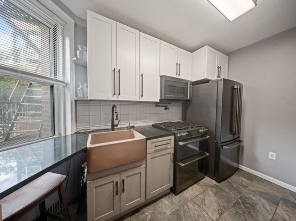 45 Plaza Street W 1D, Brooklyn NY 11217