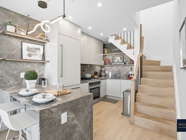 373 Palmetto Street 4B, Brooklyn NY 11237