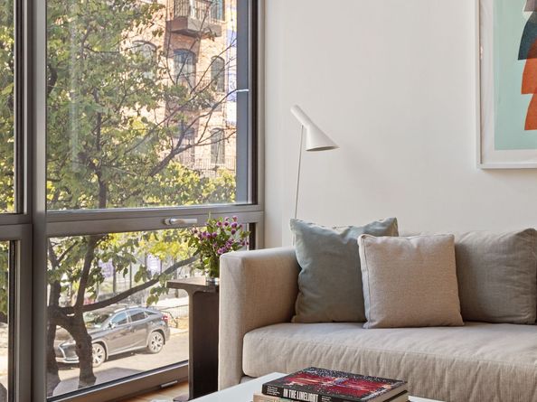 280 Metropolitan Avenue 2A, Brooklyn NY 11211