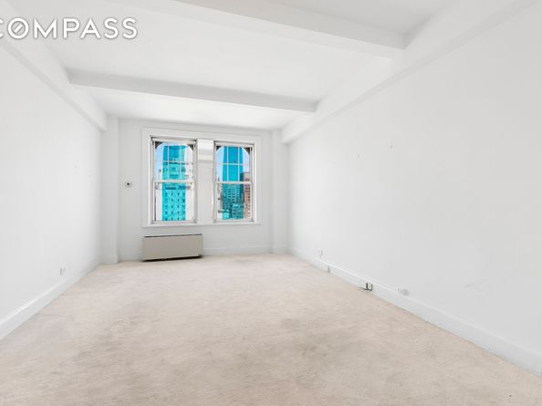 575 Park Avenue 1403, New York NY 10065