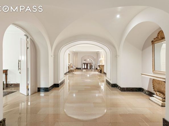 575 Park Avenue 1403, New York NY 10065