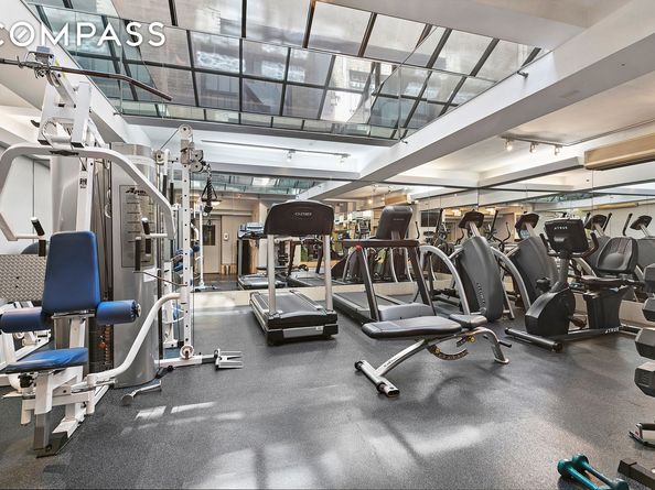 575 Park Avenue 1403, New York NY 10065