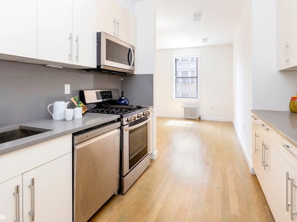 710 Riverside Drive 5A, New York NY 00000