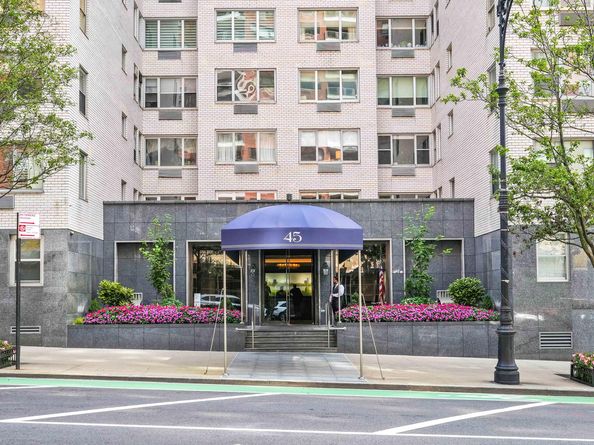 45 Sutton Place S 2G, New York NY 10022