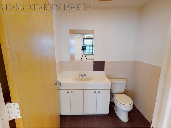 315 West 36th Street 12B, New York NY 10018
