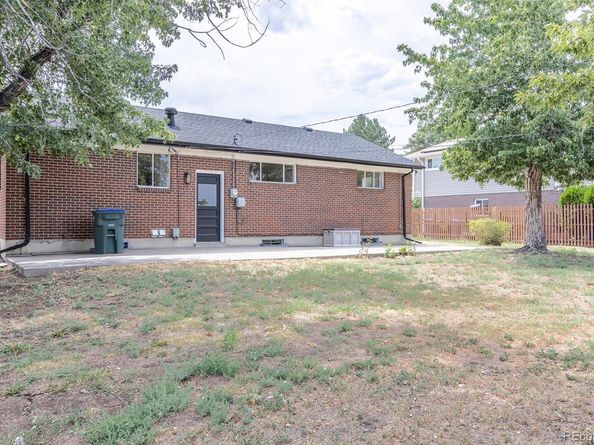 1421 106th Avenue, Northglenn CO 80234