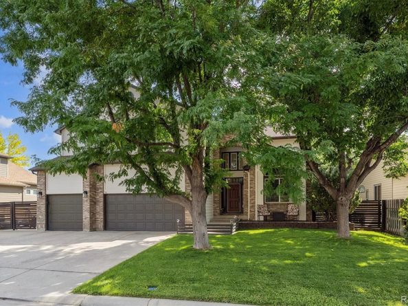 5282 Yank Way, Arvada CO 80002