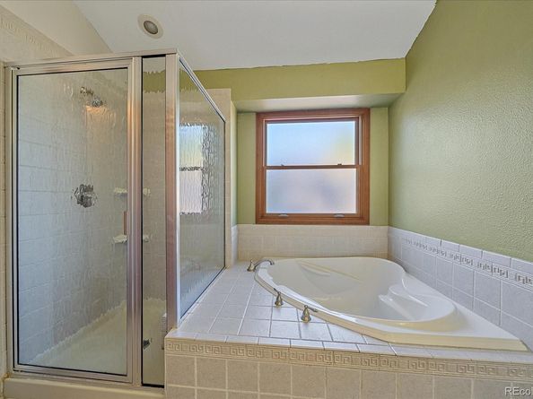 21064 E Crestline Circle, Centennial CO 80015