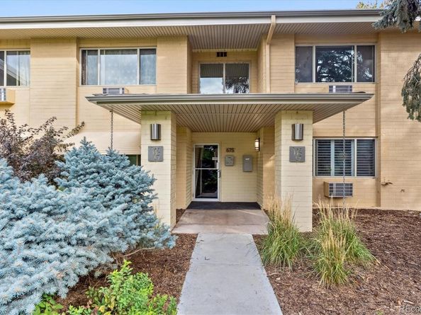 675 S Clinton Street 4B, Denver CO 80247