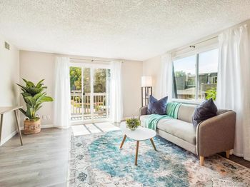 249 E Highline Circle