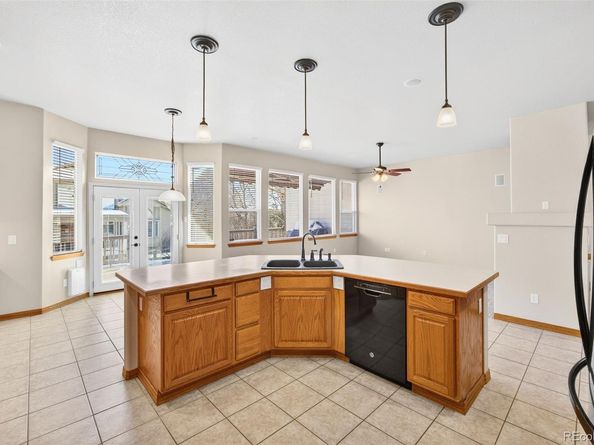 Undisclosed Address #2971627, Littleton CO 80127