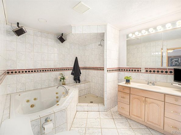 3445 S Holly Street, Denver CO 80222