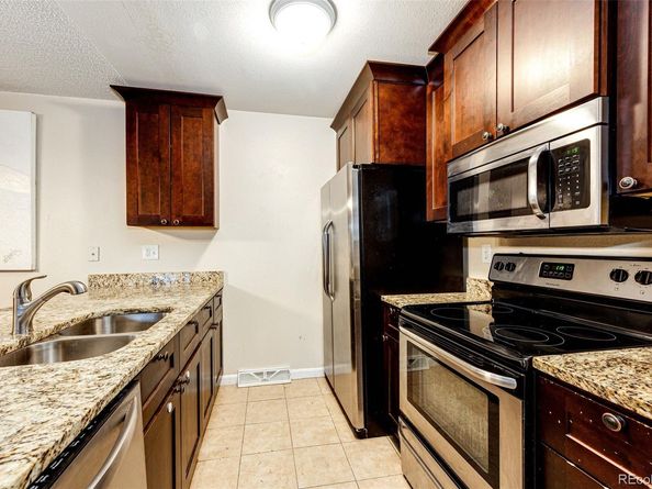 Undisclosed Address #2548035, Aurora CO 80014