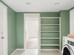 Undisclosed Address #2532087, Denver CO 80209